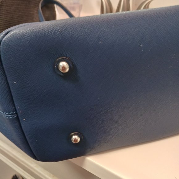 Calvin Klein Blue Tote - Picture 6 of 10